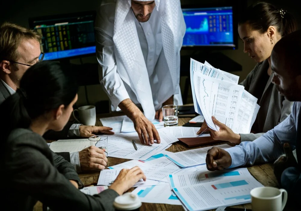 how to invest in dubai real estate